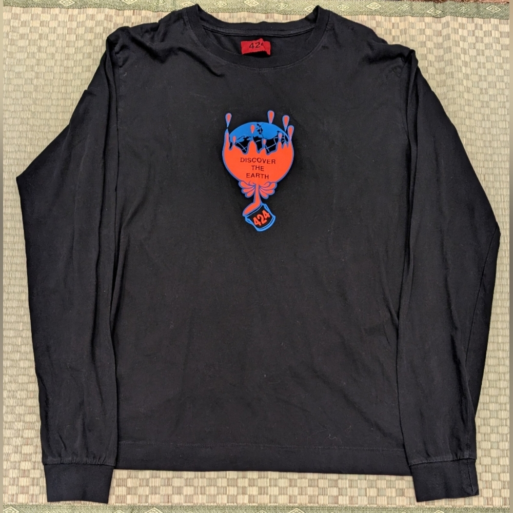 424 Discover the Earth Long Sleeve T-shirt Black Men's Size Large Made in USA